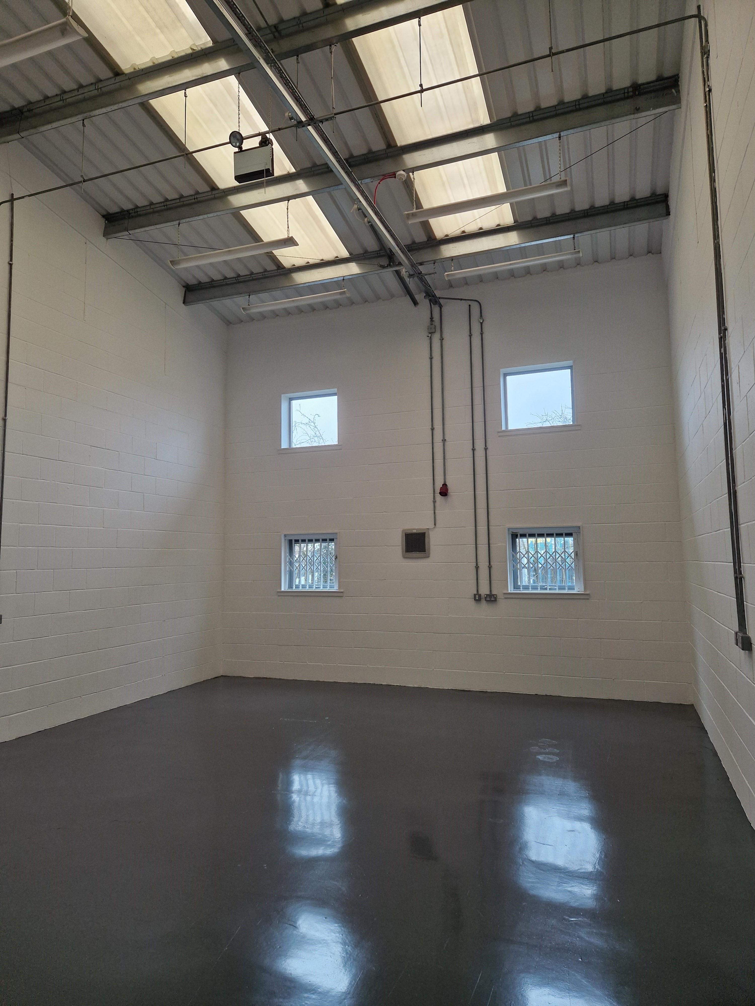 Industrial Unit in Nuneaton - photo 3